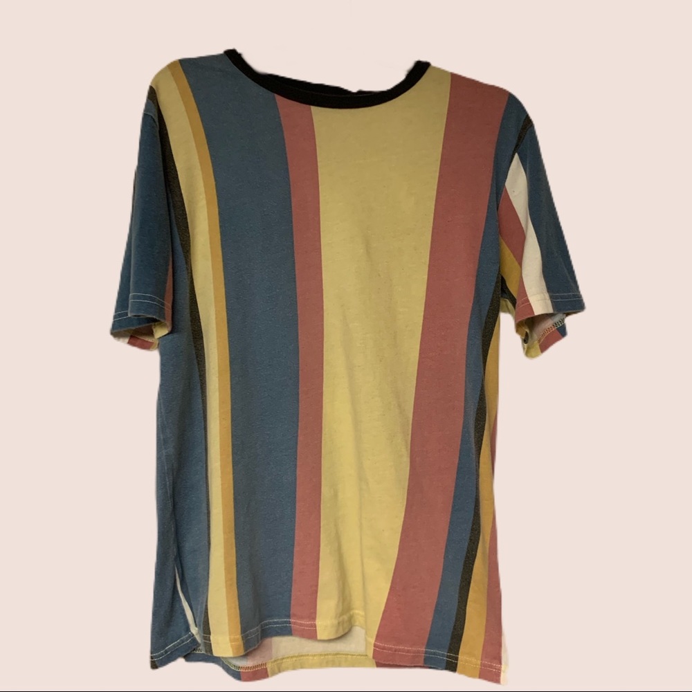 Vertical striped tshirt